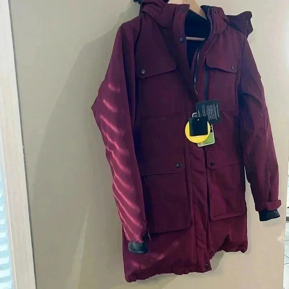 [66/M]Mariella Rosati Premium Down Burgundy Women Mid Length  Puffer Hoodie Coat - Picture 2 of 11